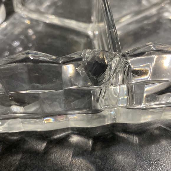 Fostoria American segmented Candy dish - Picture 4 of 5